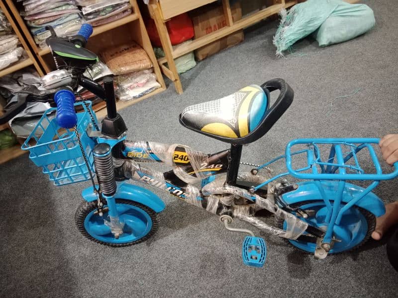 kids heavy duty slightly used bycycle 3