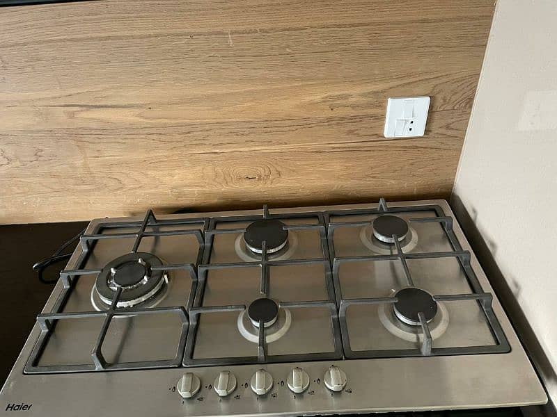 Haier Hob (imported) with 5 burners in stainless steel body 3