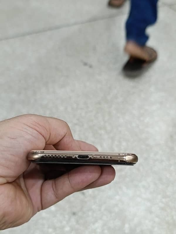 I PHONE XS MAX NON PTA 6