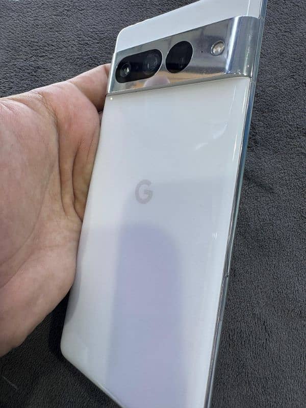 Google pixel 7 pro 128 GB non-pta 6