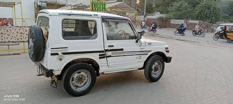 Jeep 1986 4