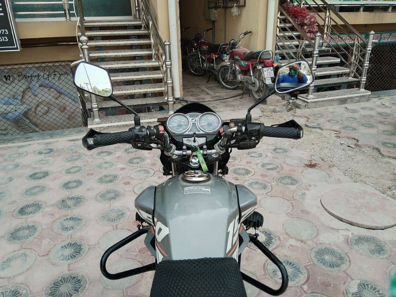 HONDA CB150F SPECIAL EDITION  REGISTER ISLAMABAD  GOOD NO (READ ADD) 13