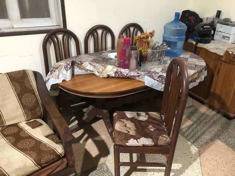 table and chairs 5 seater sofa 0