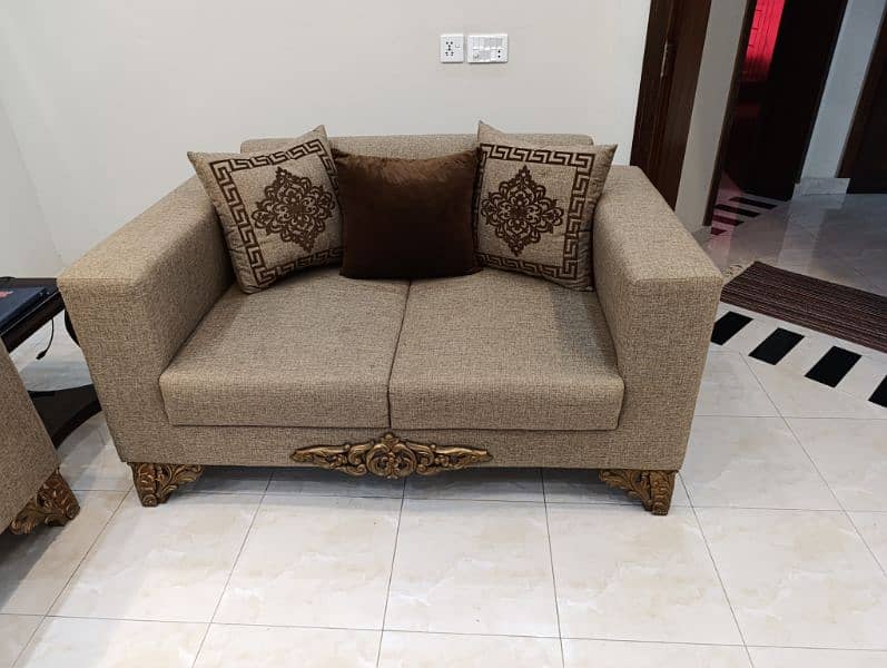 SOFA SET 6 SEATER 3+2+1 (Good Condition) 1