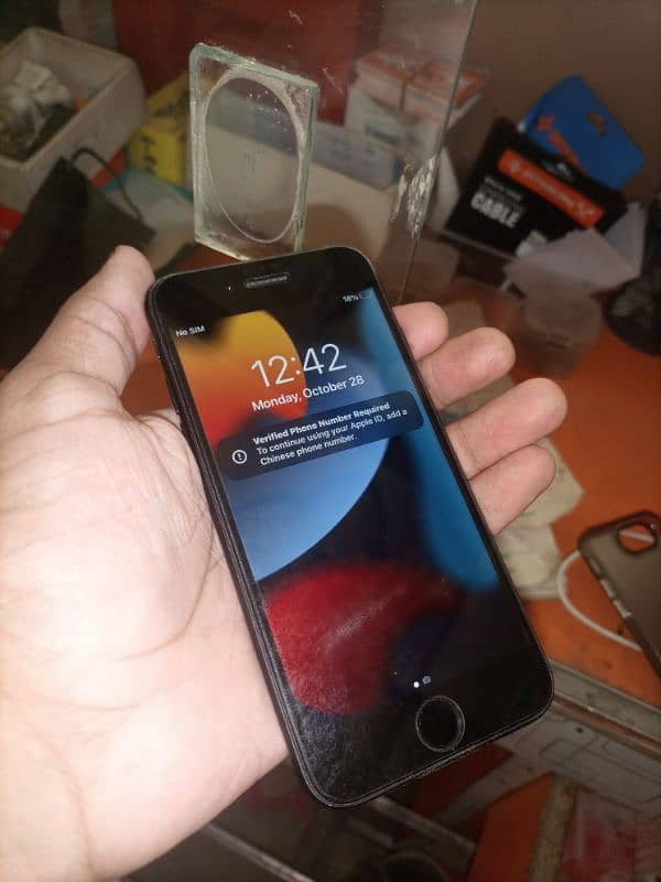 IPhone 7 32 GB Non PTA 10/10 Condition 4