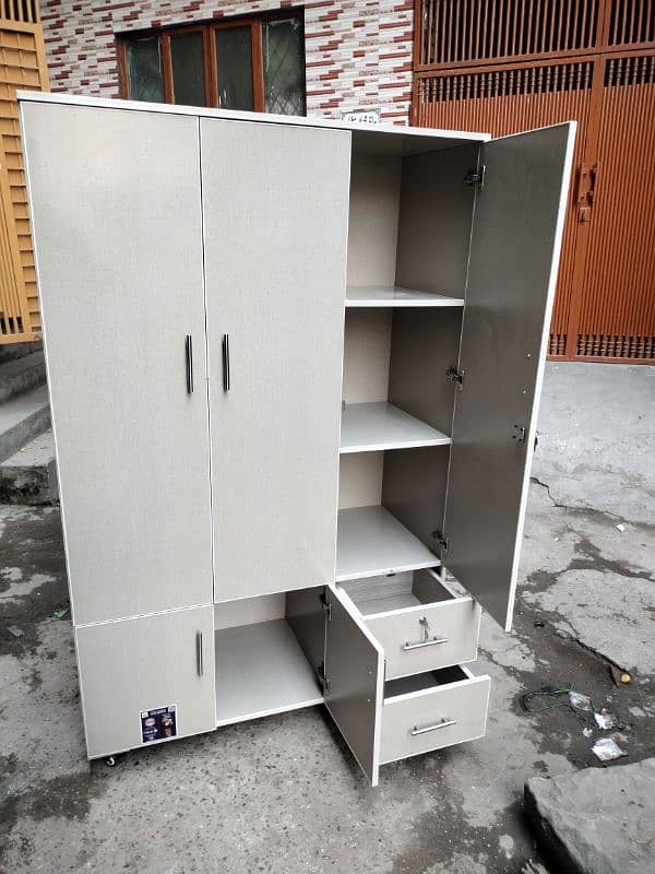 wardrobe / cupboard / Almari 0316,5004723 1