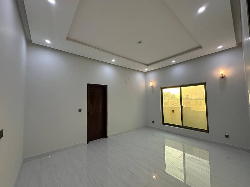 Precinct 8 available for Rent 272 sq yards in Bahria Town Karachi 16