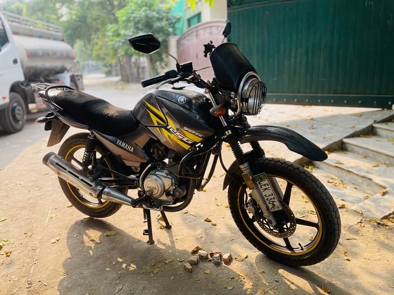 Yamaha YBR 125 G 2018 limited model Biometric available my own name 3