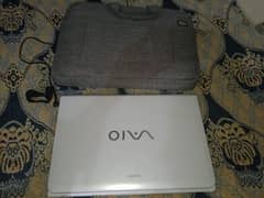 Laptop 600 Gb Hard 4Gb Ram 2.30GHZ  1GB Graphics Sony Intel Pentium