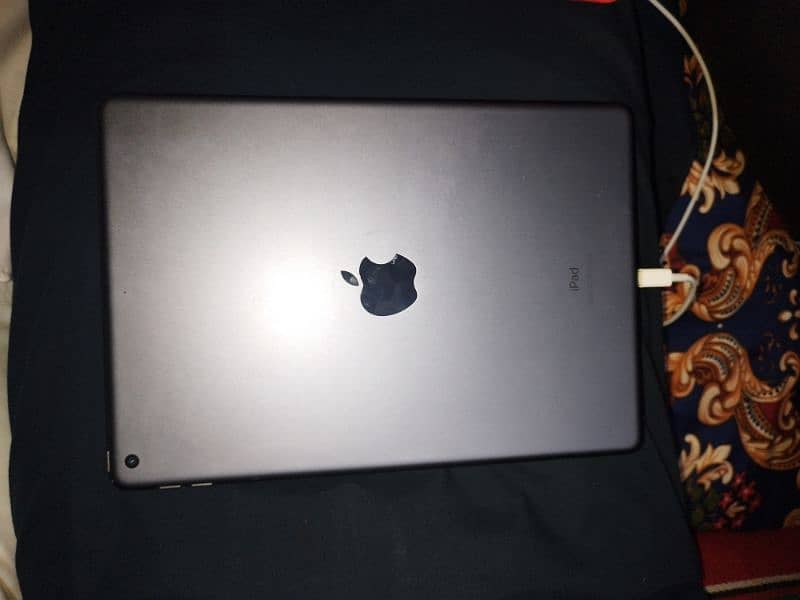 Apple ipad 7 gen 6