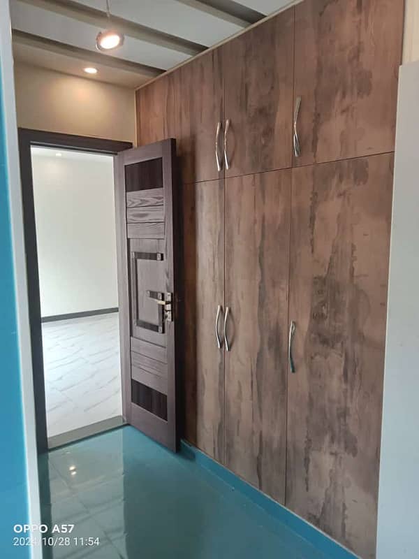 12 Marla upper portion for rent Johar town brand new tile flooring for family 10