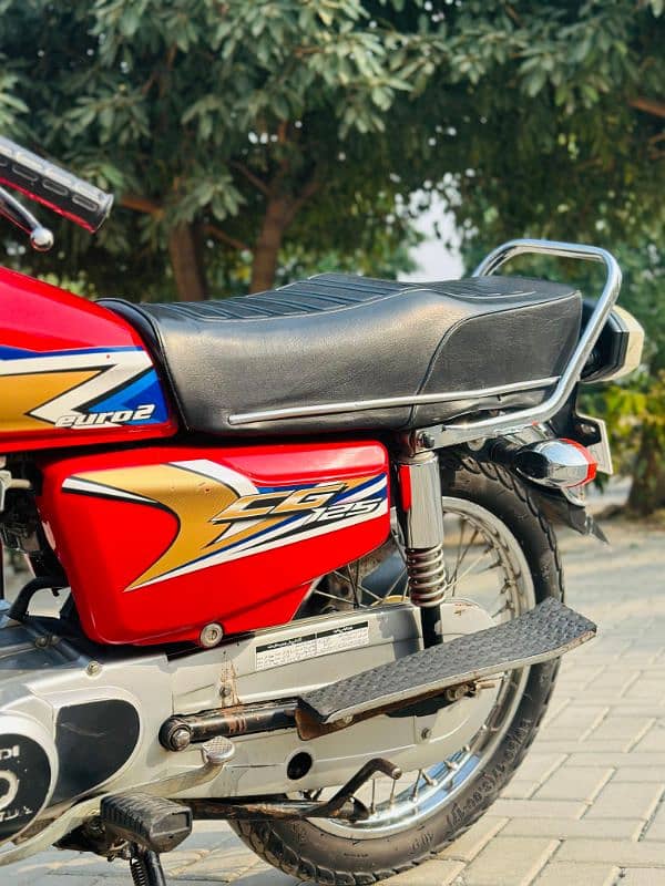 Honda 125 10/10 Condition for sale. 1