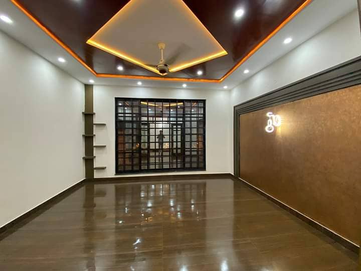 ONE KANAL Wonderful House For Rent Q-Block DHA Phase 7 13