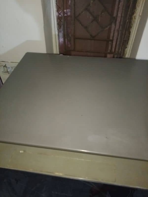 HAIER FRIDGE URGENT FOR SALE FULL OK 10 BY 10 CONDITION 2