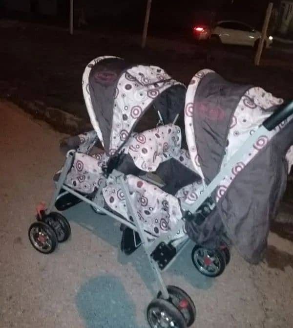 twins babies stroller 1