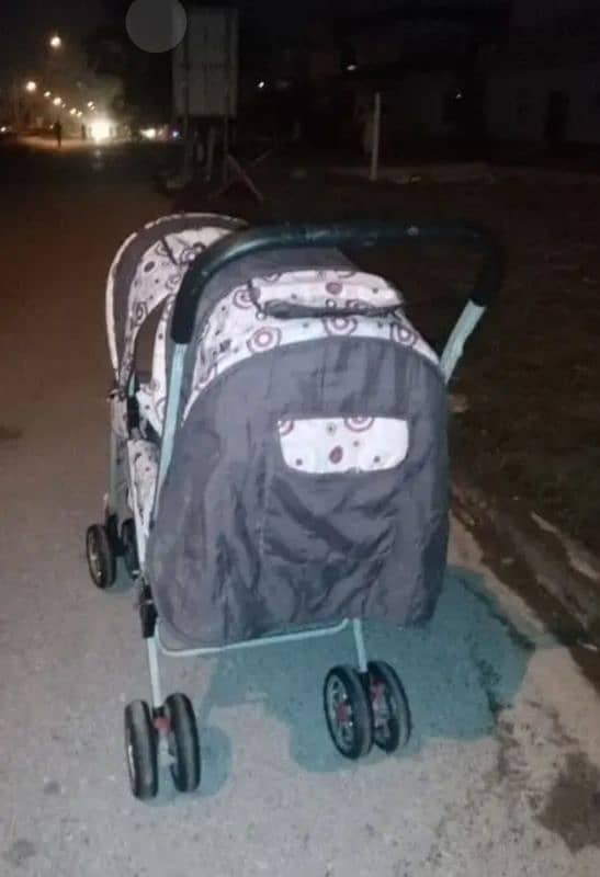 twins babies stroller 2