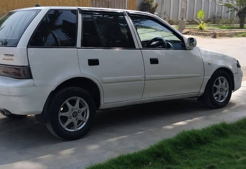 Suzuki Cultus 2016 Limited Edition 3