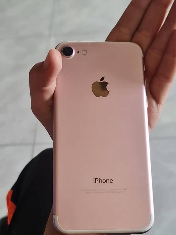 iPhone 7 128GB PTA approved ok condition 1