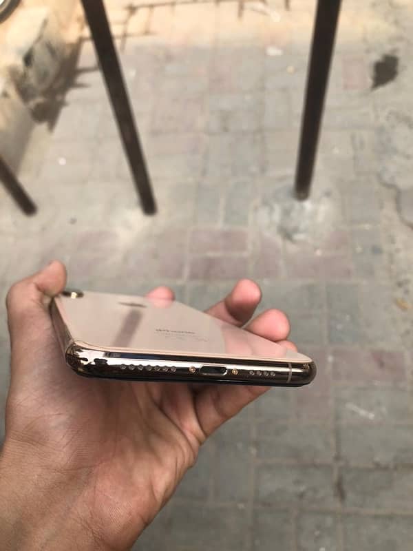 i phone xs max 2