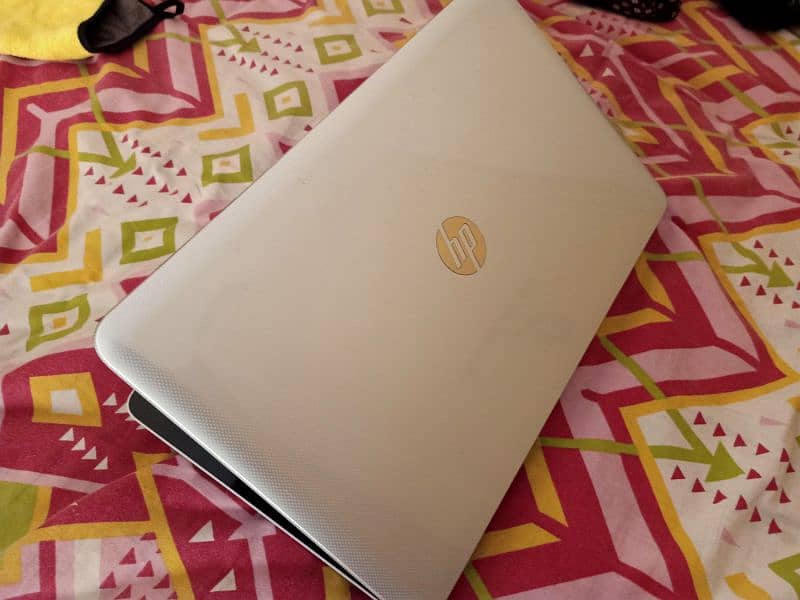 HP laptop 3