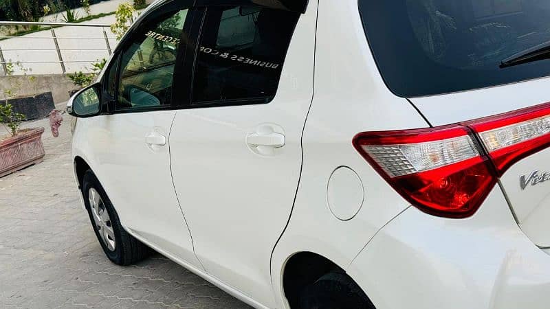 Toyota Vitz 2019 9