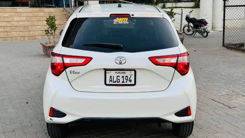 Toyota Vitz 2019 10