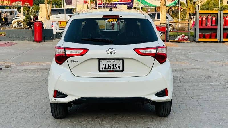 Toyota Vitz 2019 12