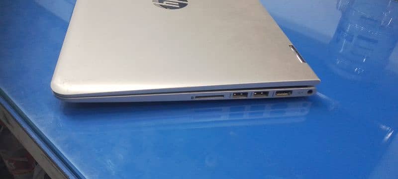 hp pavilion 360 core i5 6th gen 8gb ram 256 nvme 3