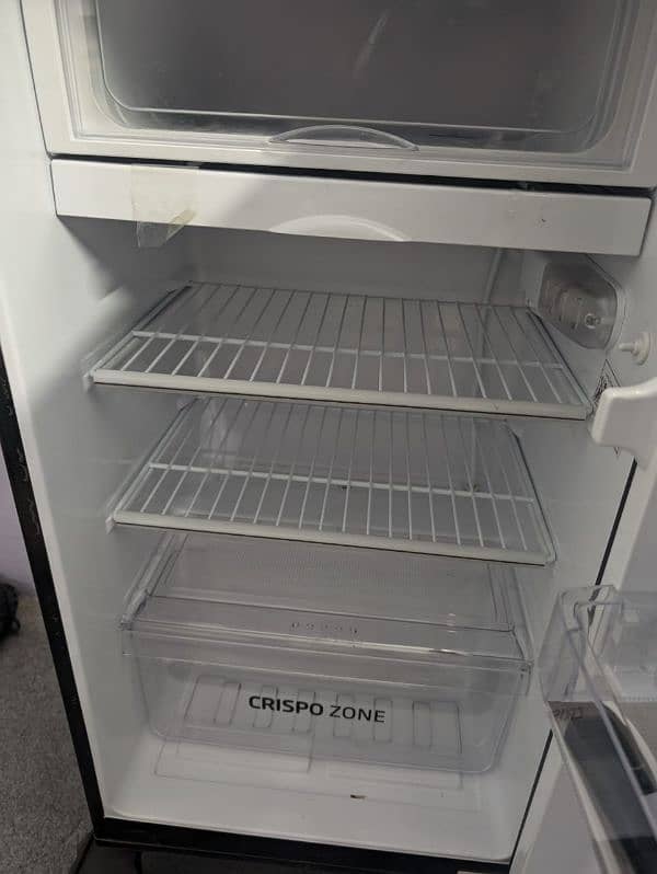 pel compact Fridge for sale 2