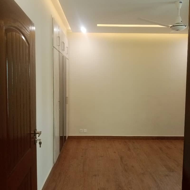 Army Housing Complex Brand new 10 Marla 3 Bedrooms Apartment Available For Rent In Sector S Askari 10 Lahore Cantt 6