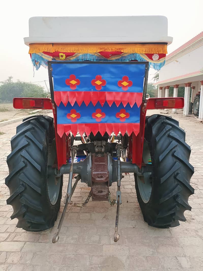 Massey Ferguson 240 Model 2012 16