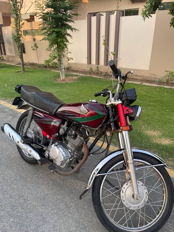 Honda CG 125 8