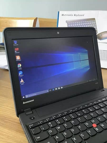 lenovo mini laptop long battery backup upto 4 hours 10/10 condition 1