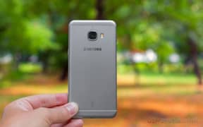 Samsung Galaxy C5 RAM 4 and ROM 64 PTA approve urgent sale me