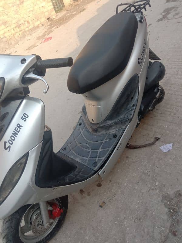 kymco snooer 50cc japani scooty 1