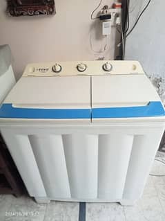 TOYO 14 kg big semi automatic washing machine