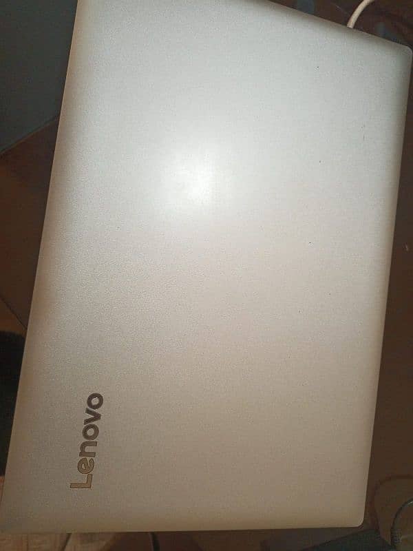 Lenovo IdeaPad 320 1