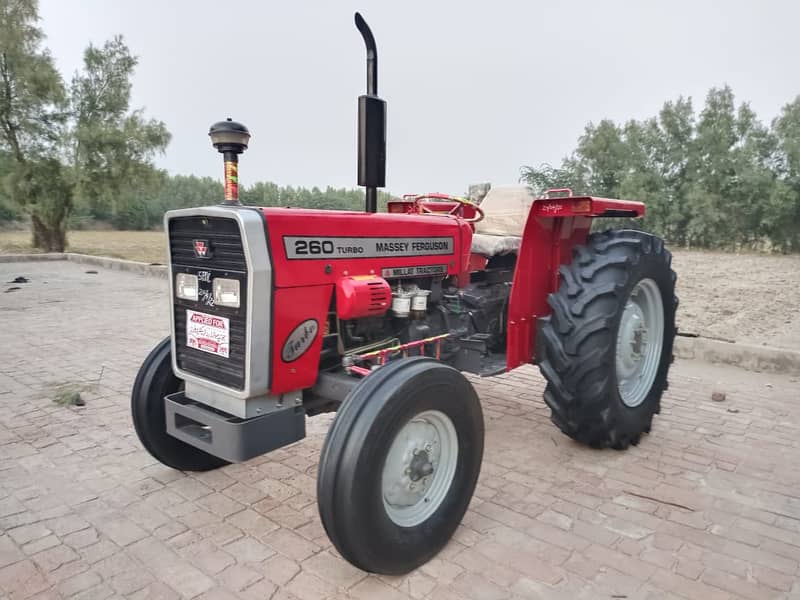 Tractor Massey Ferguson 260 model 2022 7