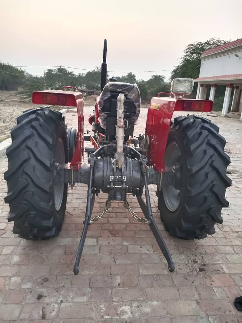 Tractor Massey Ferguson 260 model 2022 10