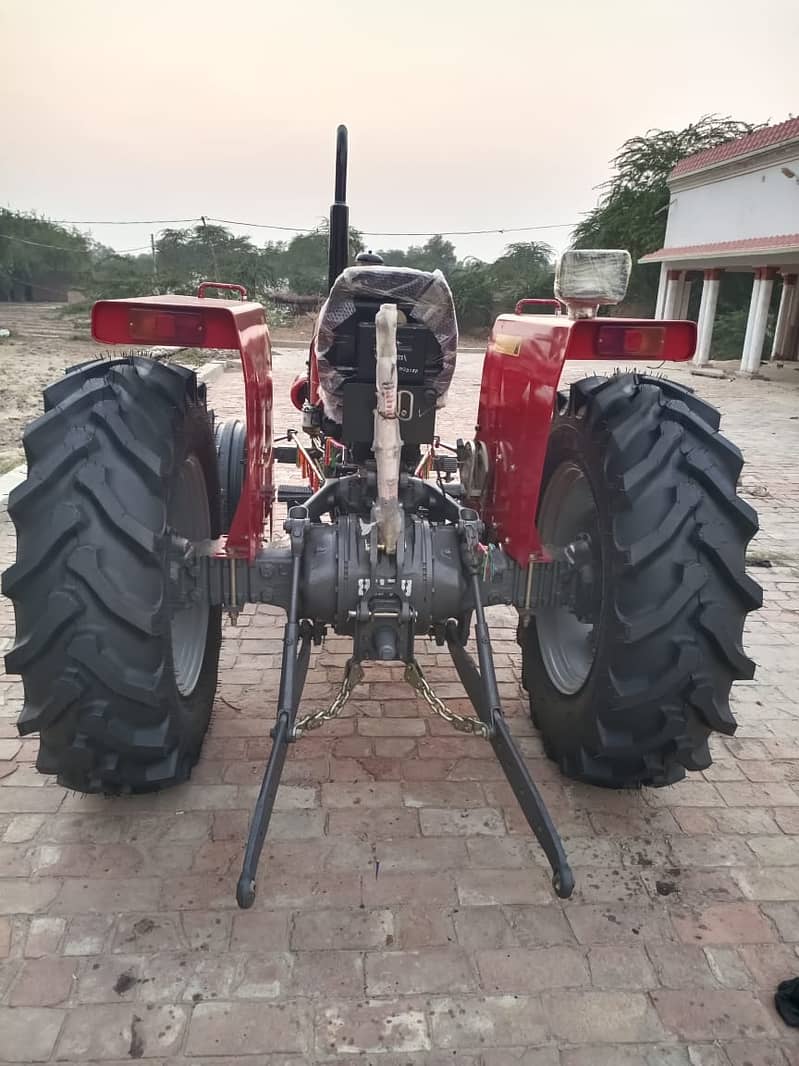 Tractor Massey Ferguson 260 model 2022 11