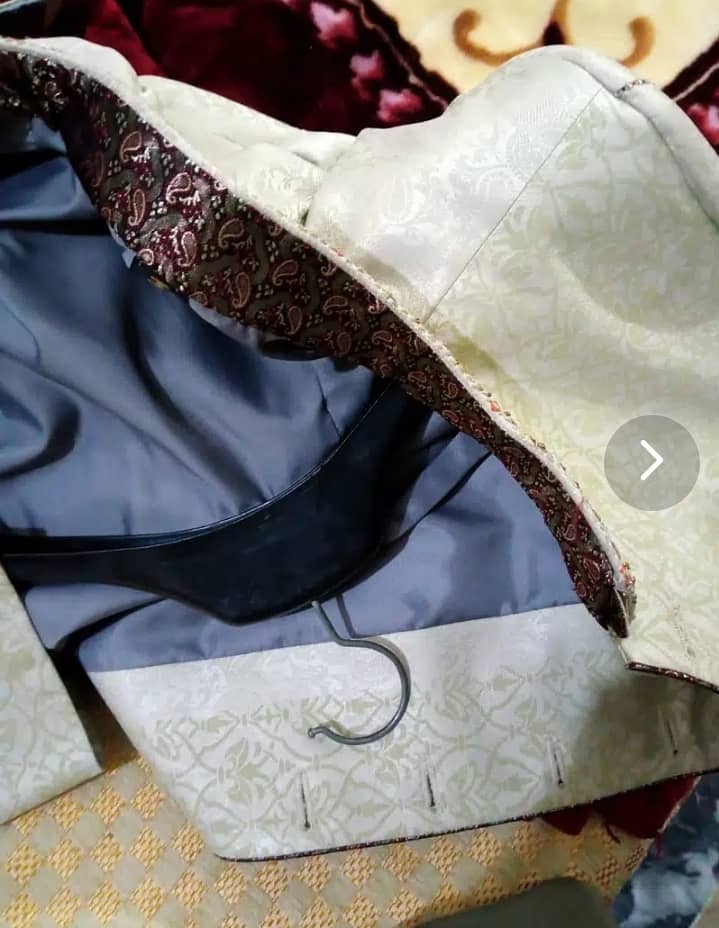 Sherwani,khusa, kulla,complete set for sale 9