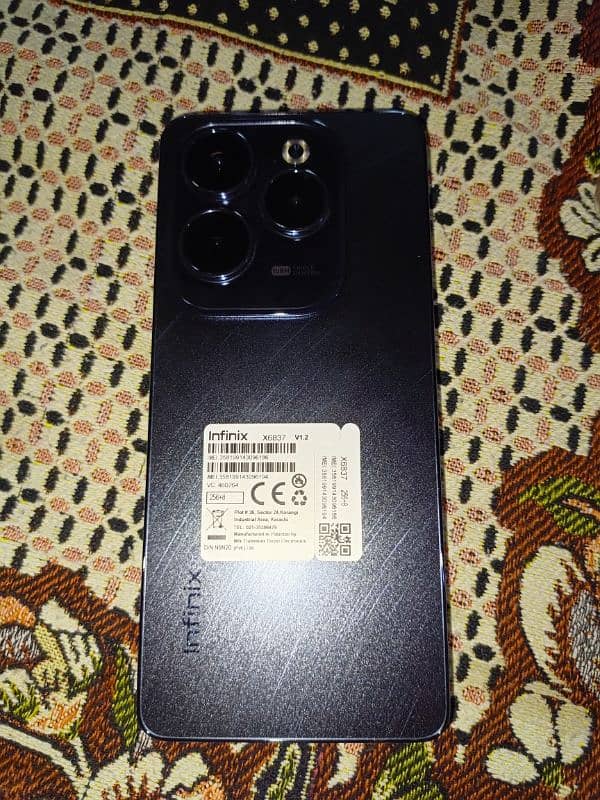 Infinix hot 40 pro 8+8/256 10/10 condition 3