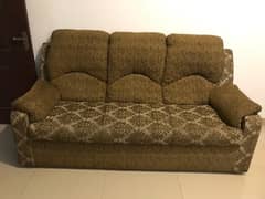 sofa for sell