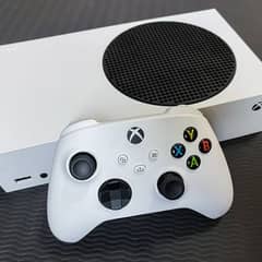 Barely Used Xbox Series S 512GB 0