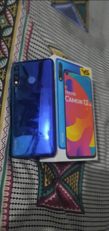 Tecno cammon 12 air (4)(64) 0