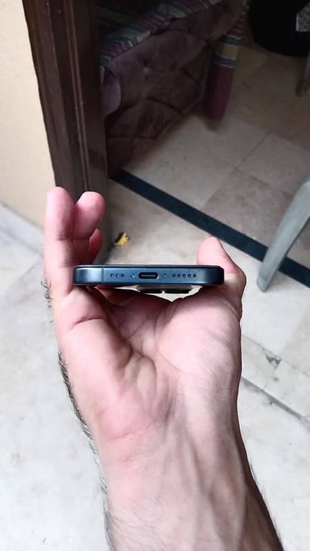 iphone 15 pro blue jv 128gb 3