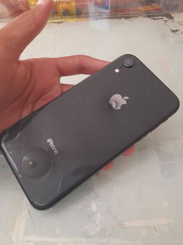 IPHONE Xr Non PTA.  Sim Working 2