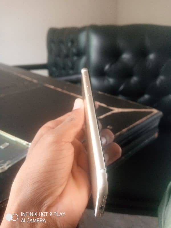 I phone 7 pta approved 32gb for sale 3