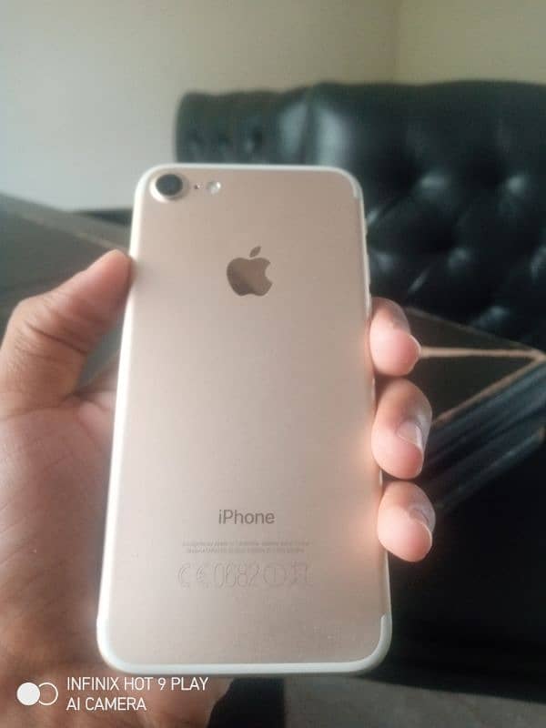 I phone 7 pta approved 32gb for sale 5