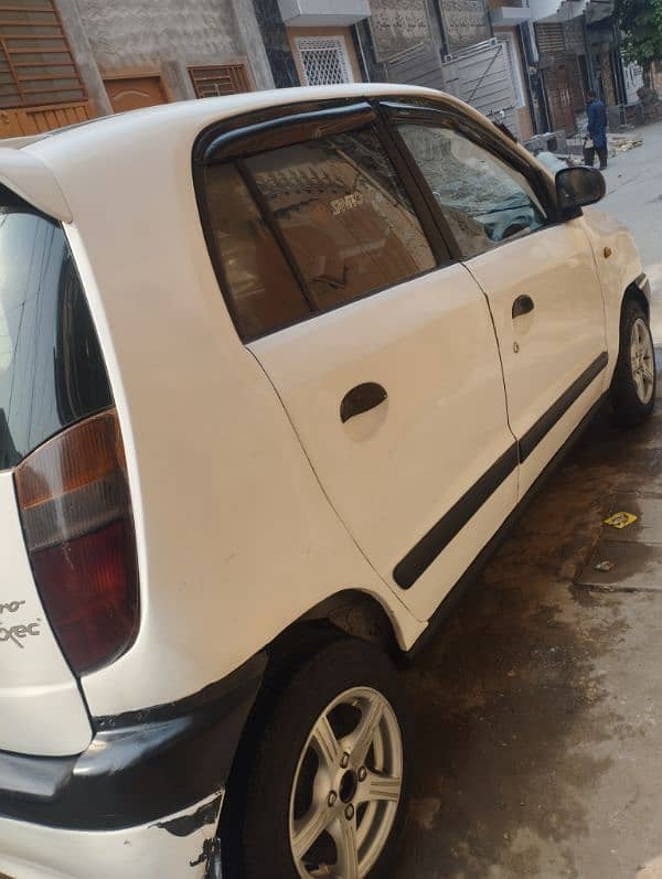 Hyundai Santro 2004 3